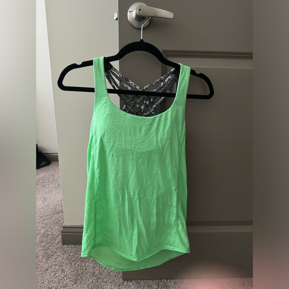 Lululemon shelf bra tank top.